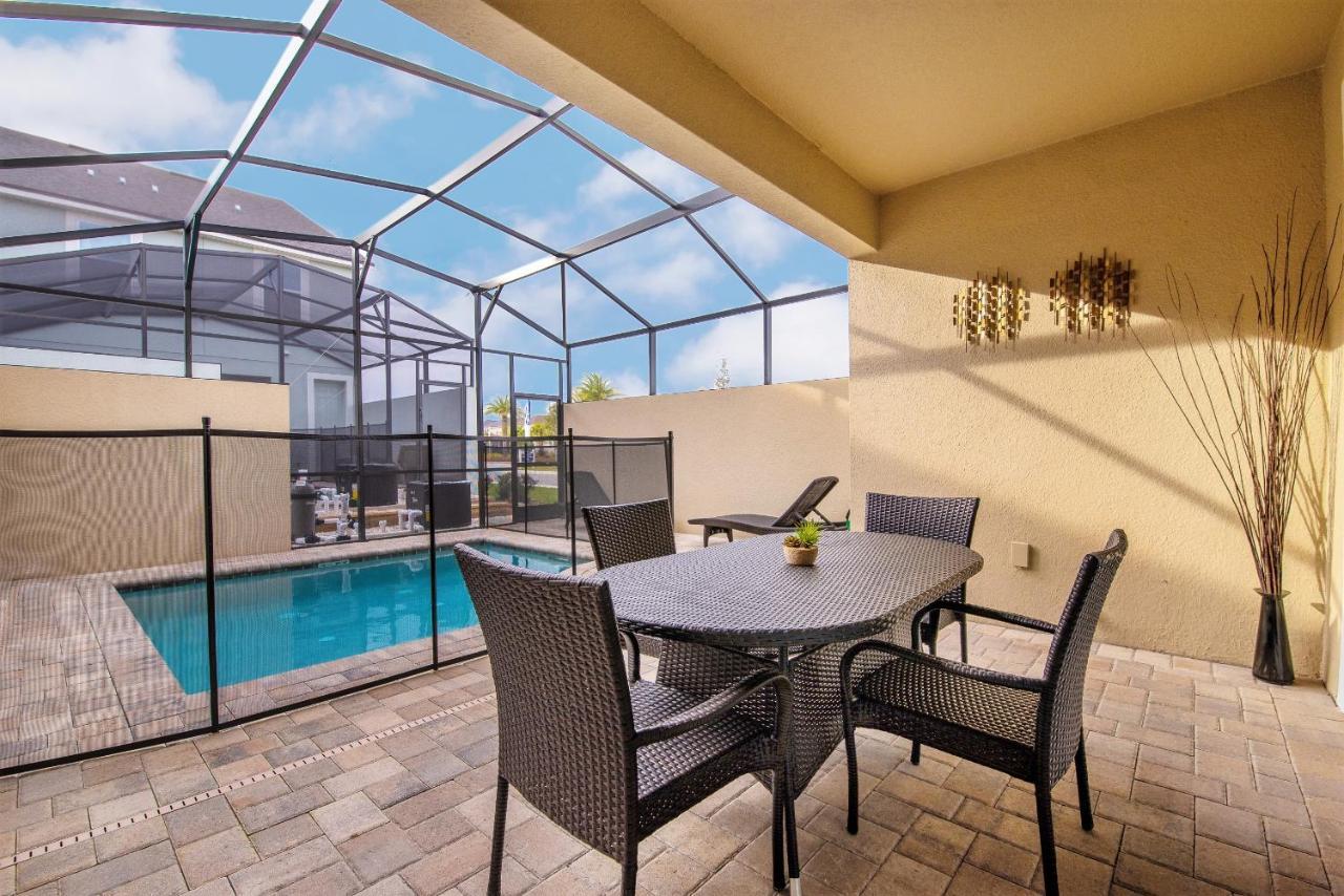 Solara Resort Townhome, 15 Minutes From Disney 키시미 외부 사진